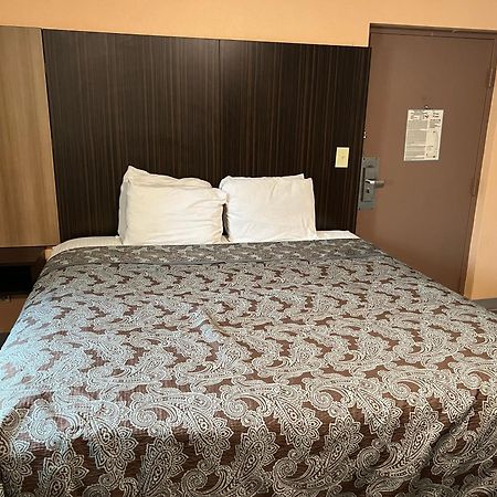 水牛城 大学庄园旅馆汽车旅馆 外观 照片